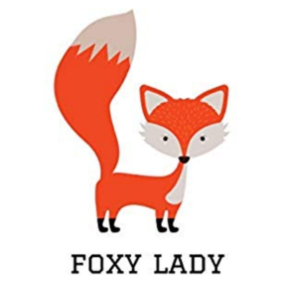 Meet your Posher, Petra~ A.K.A. The Foxy Lady